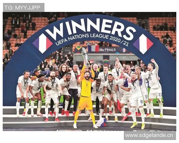 法国队首发11人均来自国外联赛上次出现此情况是2019年9月