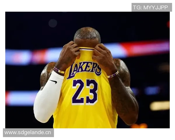 老詹缺阵八村塁与范德彪或成湖人新首发组合