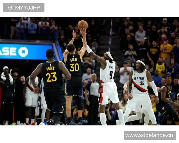 科尔赞霍福德防守能力强大能为库里巴特勒提供更多进攻空间