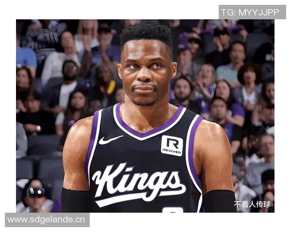 保罗与威少庆生合照温馨互动兄弟情深引发球迷热议 保罗与威少庆生合照温馨互动兄弟情深引发球迷热议