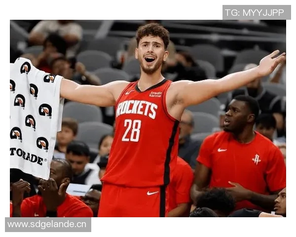 乌度卡称申京无需额外激励其对位能力在关键时刻依然具优势